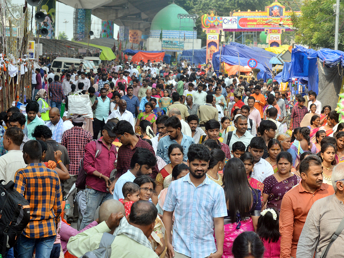 Navaratri 2023 Celebrations at Vijayawada Photos - Sakshi4