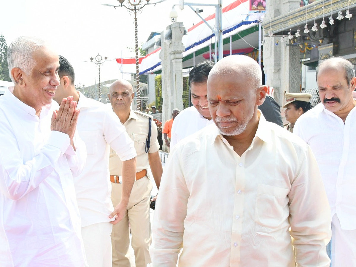 Andhra Pradesh Governor Abdul Nazeer Visited Tirumala PHotos - Sakshi10