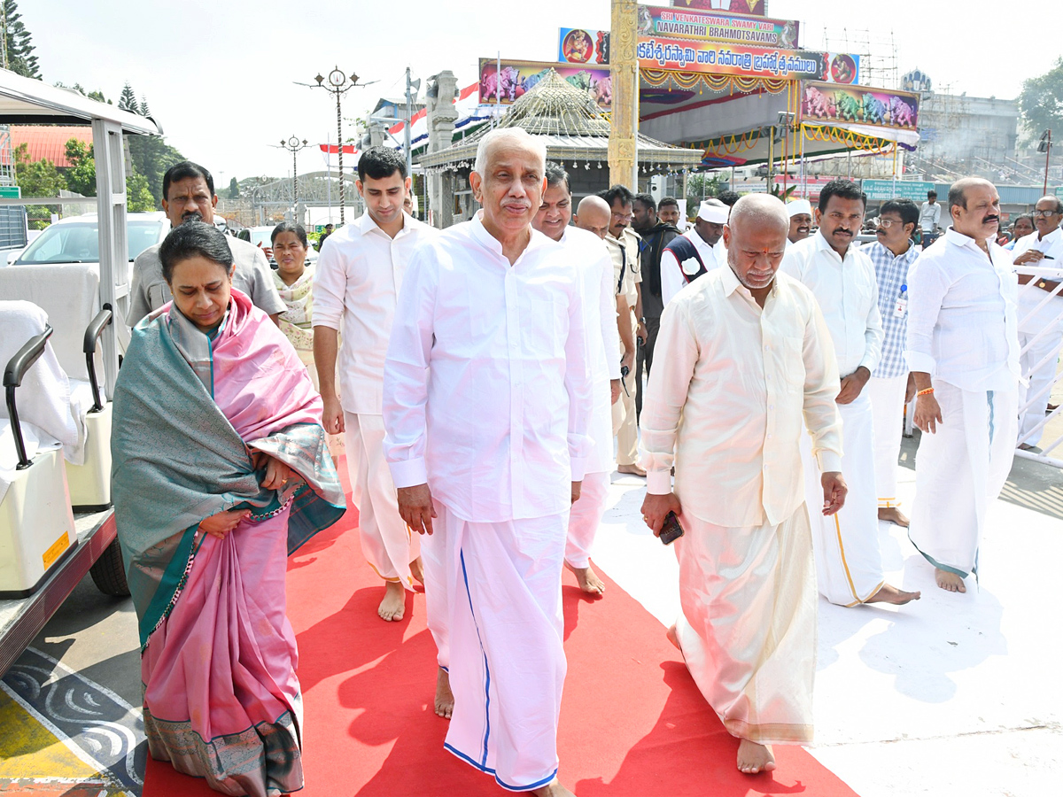 Andhra Pradesh Governor Abdul Nazeer Visited Tirumala PHotos - Sakshi13