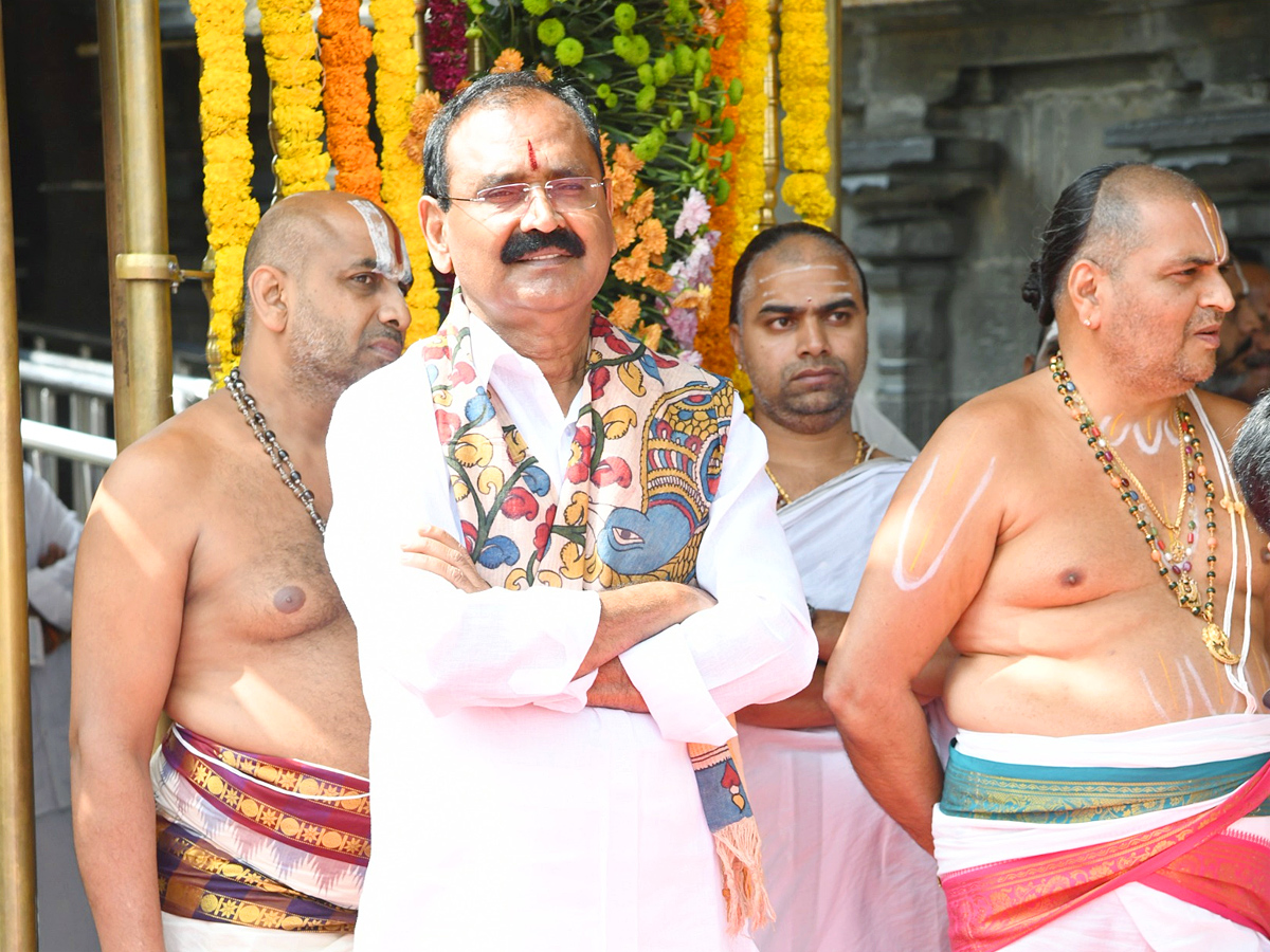 Andhra Pradesh Governor Abdul Nazeer Visited Tirumala PHotos - Sakshi7