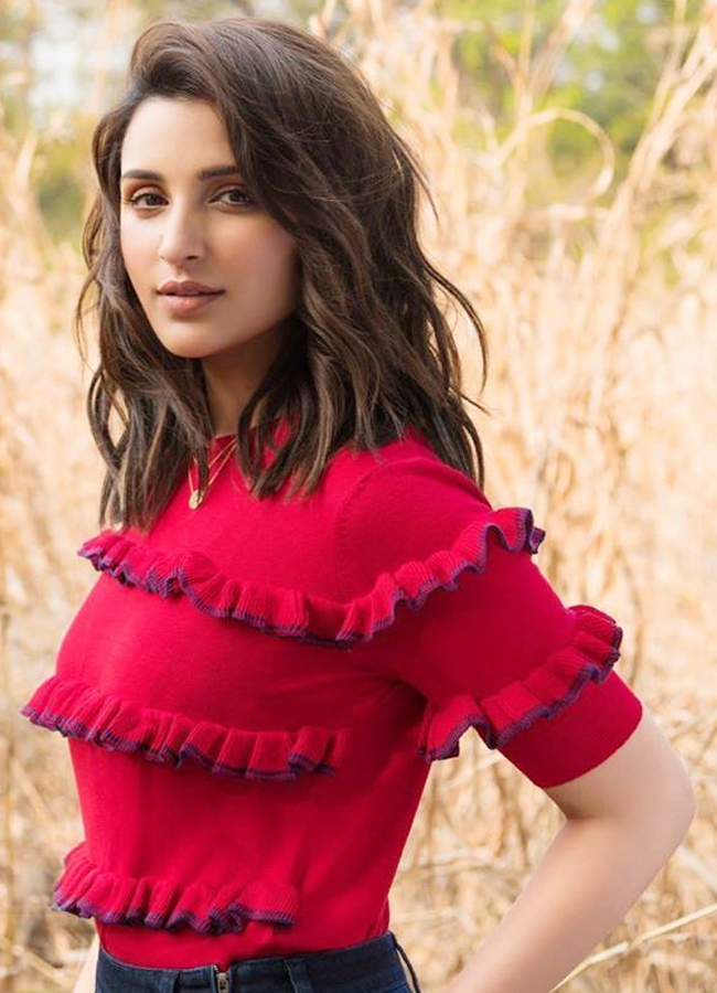 Parineeti Chopra In Trendy Looks Birthday Special Photo Gallery - Sakshi3