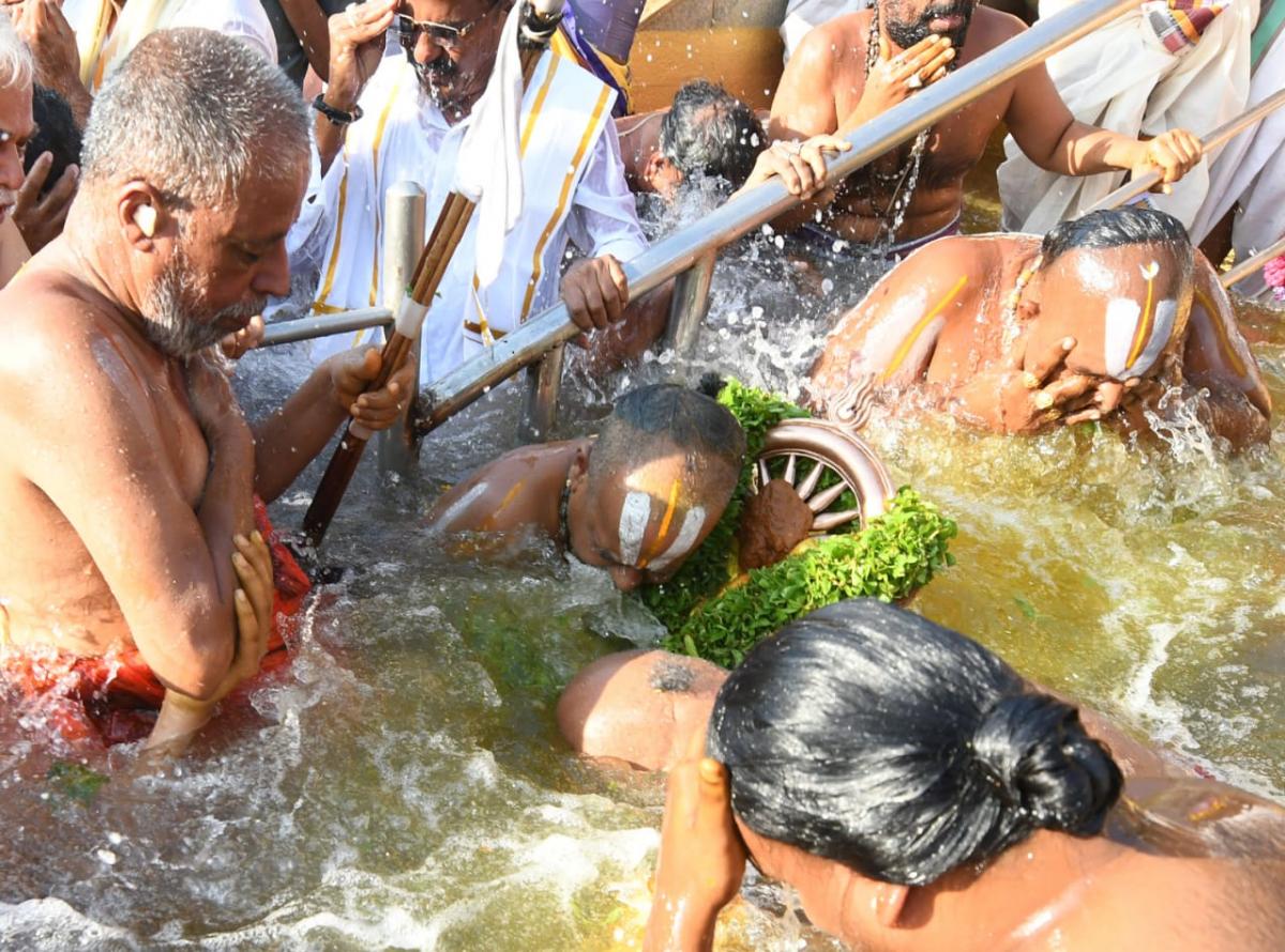 Tirumala Brahmotsavam 2023 Ends With Chakra Snanam Photos - Sakshi12