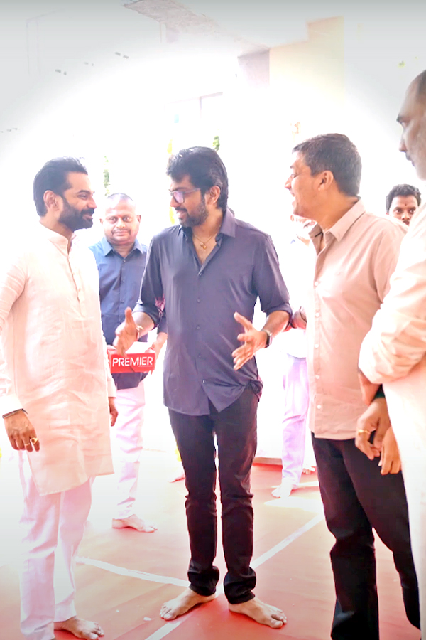 Megastar Chiranjeevi And Vassishta Mega156 Pooja Ceremony Photo Gallery - Sakshi7