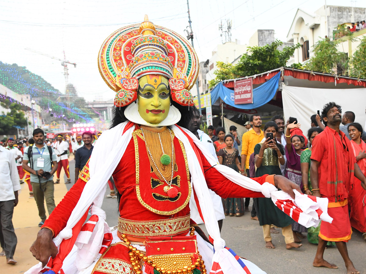 Sri Kanaka Durga and Malleswara Swami in Hamsa Vahanam photos - Sakshi18