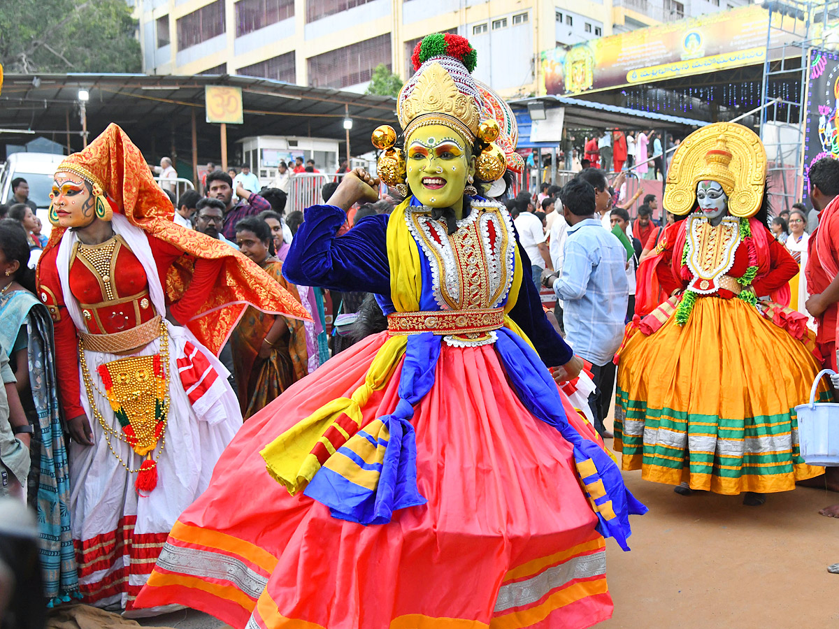 Sri Kanaka Durga and Malleswara Swami in Hamsa Vahanam photos - Sakshi19