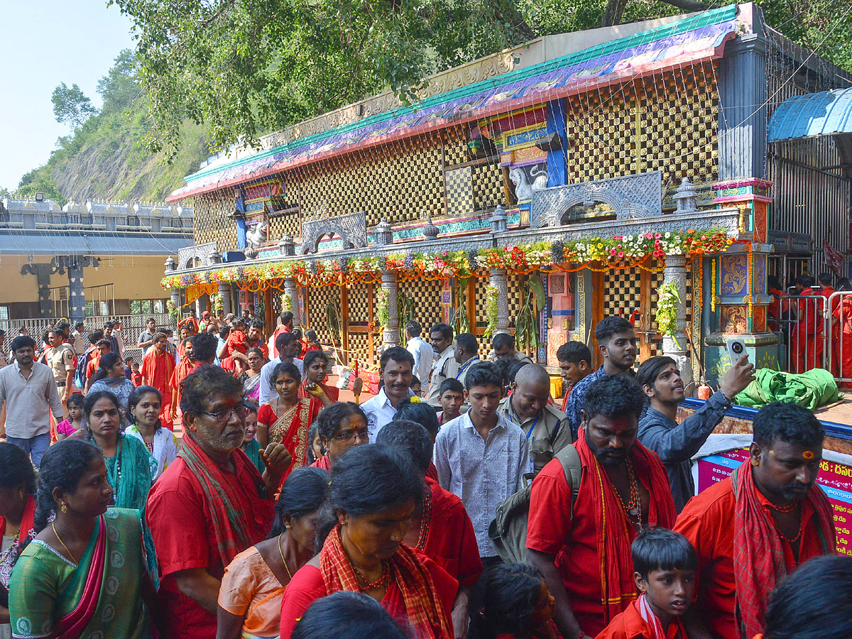 Sri Kanaka Durga and Malleswara Swami in Hamsa Vahanam photos - Sakshi30