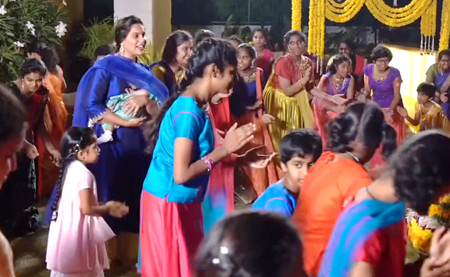 mega family batukamma celebrations with balika nilayam kids Photos - Sakshi14