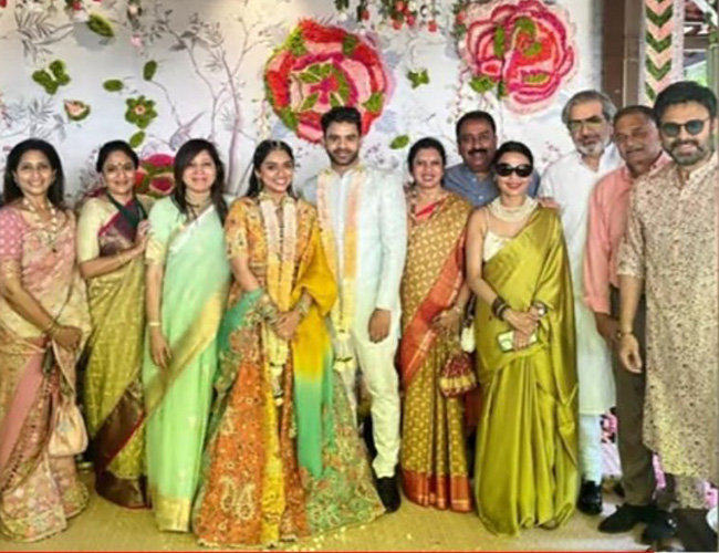 Venkatesh daggubati daughter Havya vahini engagement photos  - Sakshi5