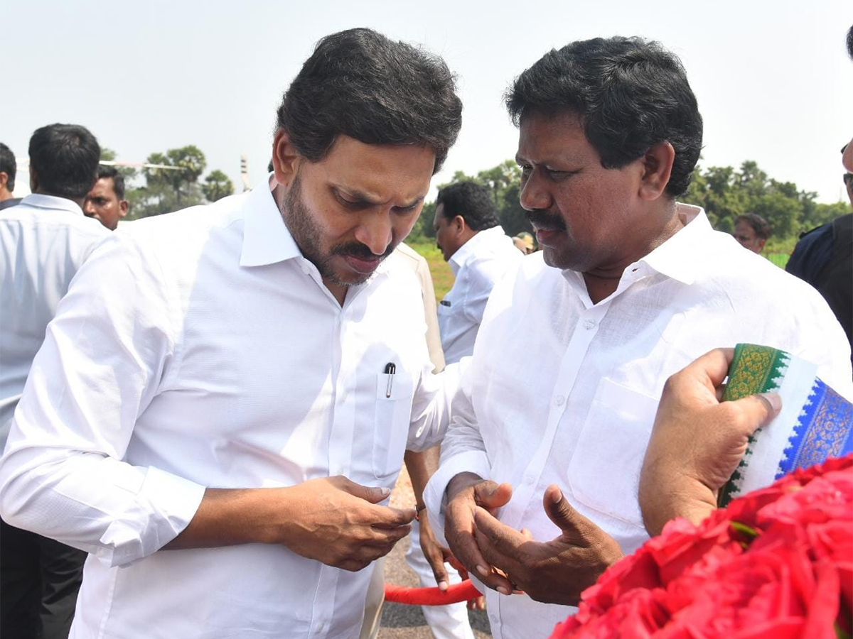 CM YS Jagan attended reception of MLA Jakkampudi Raja Indra - Sakshi9