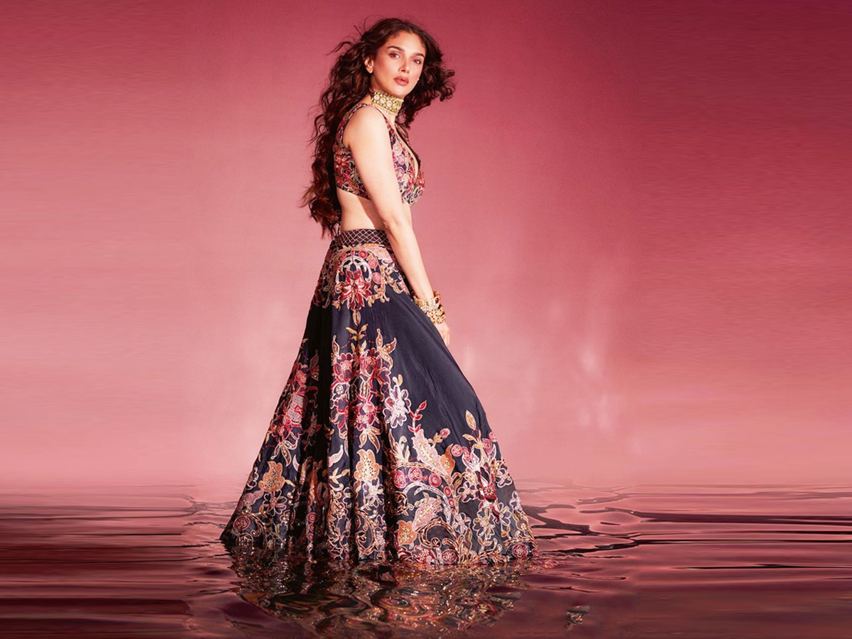 Aditi Rao Hydari Beautiful Pics - Sakshi29