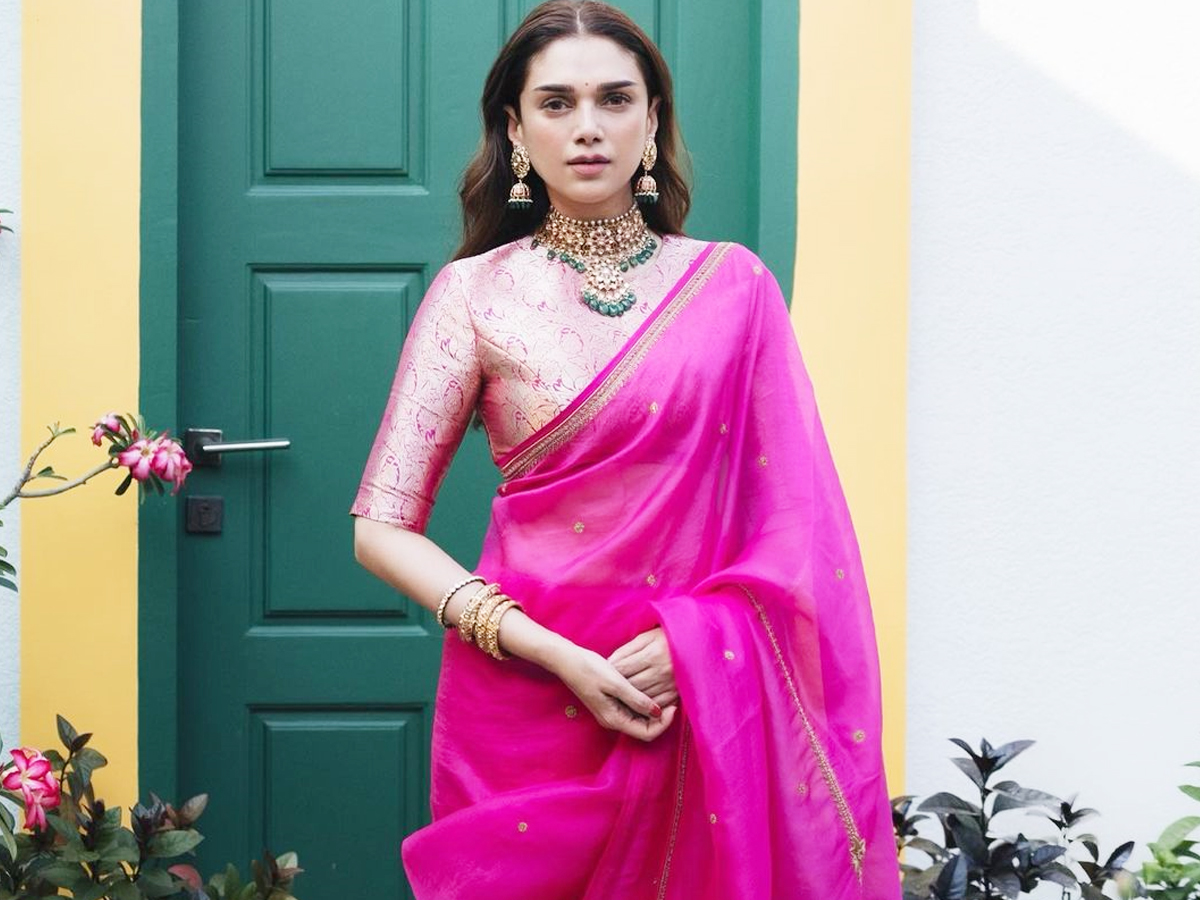 Aditi Rao Hydari Beautiful Pics - Sakshi31