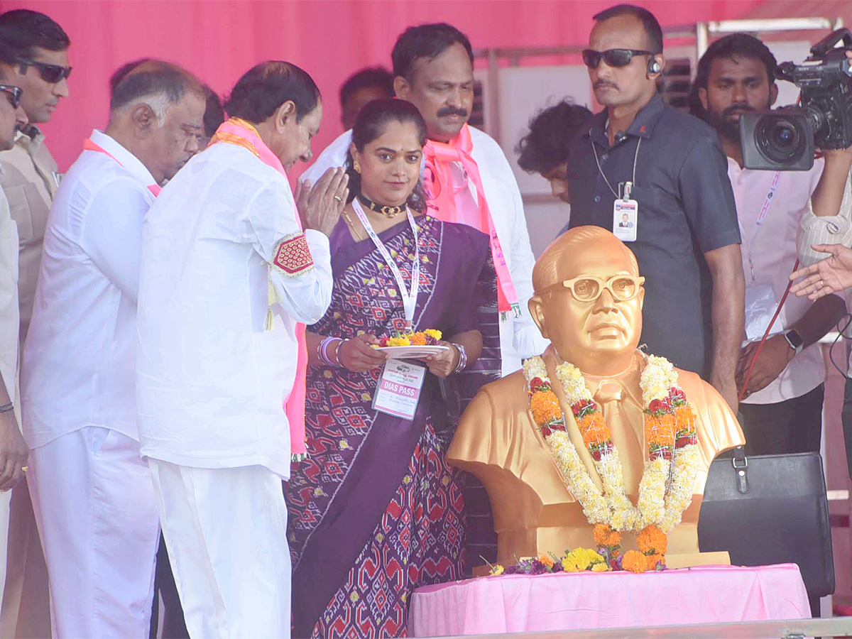 Praja Ashirvada Sabha in Paleru - Sakshi8