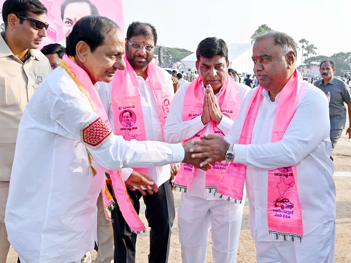 Praja Ashirvada Sabha in Paleru - Sakshi9