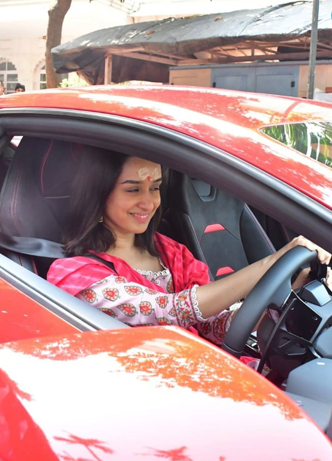 Shraddha Kapoor With Her New Lamborghini Photos - Sakshi4