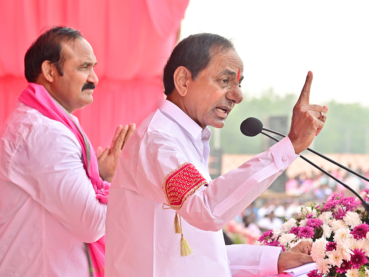 BRS Praja Ashirvada Sabha at Nalgonda - Sakshi1