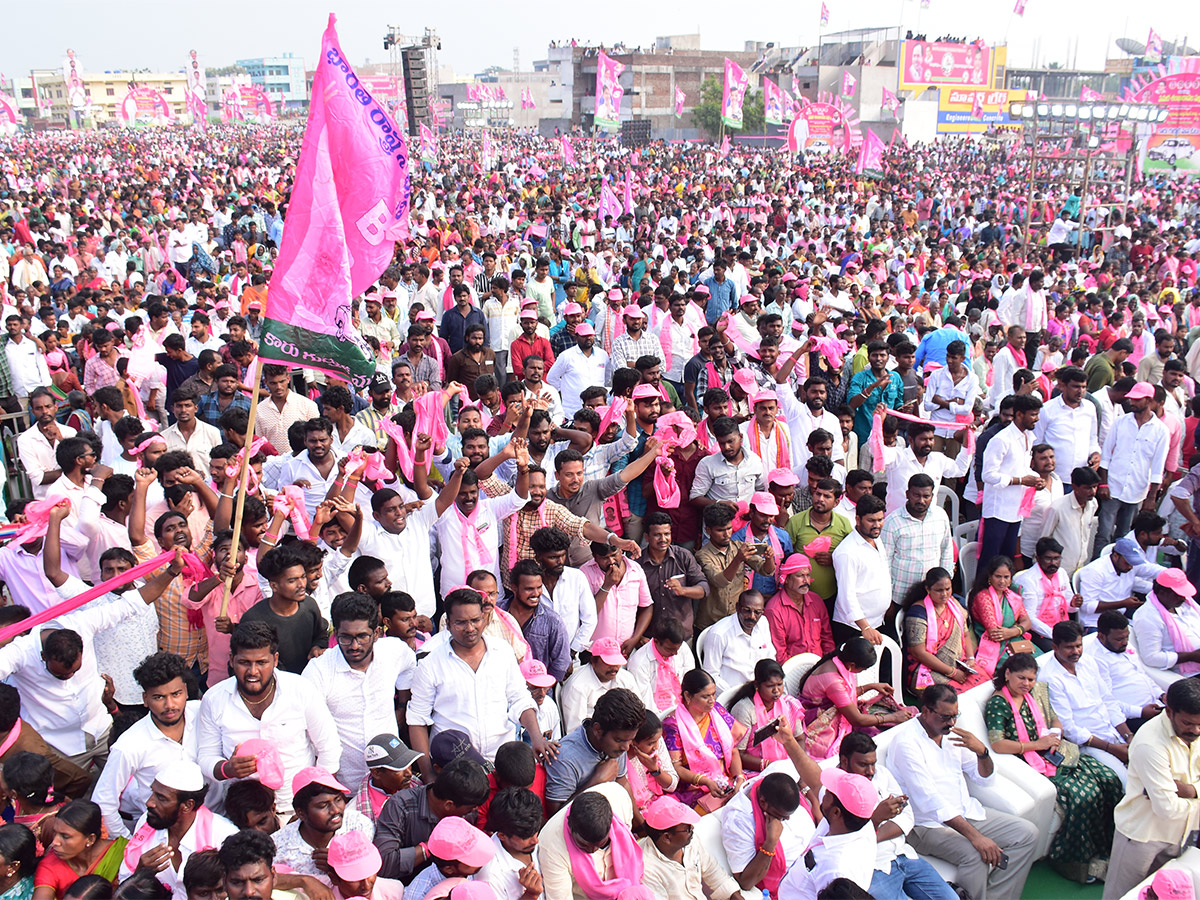 BRS Praja Ashirvada Sabha at Nalgonda - Sakshi10