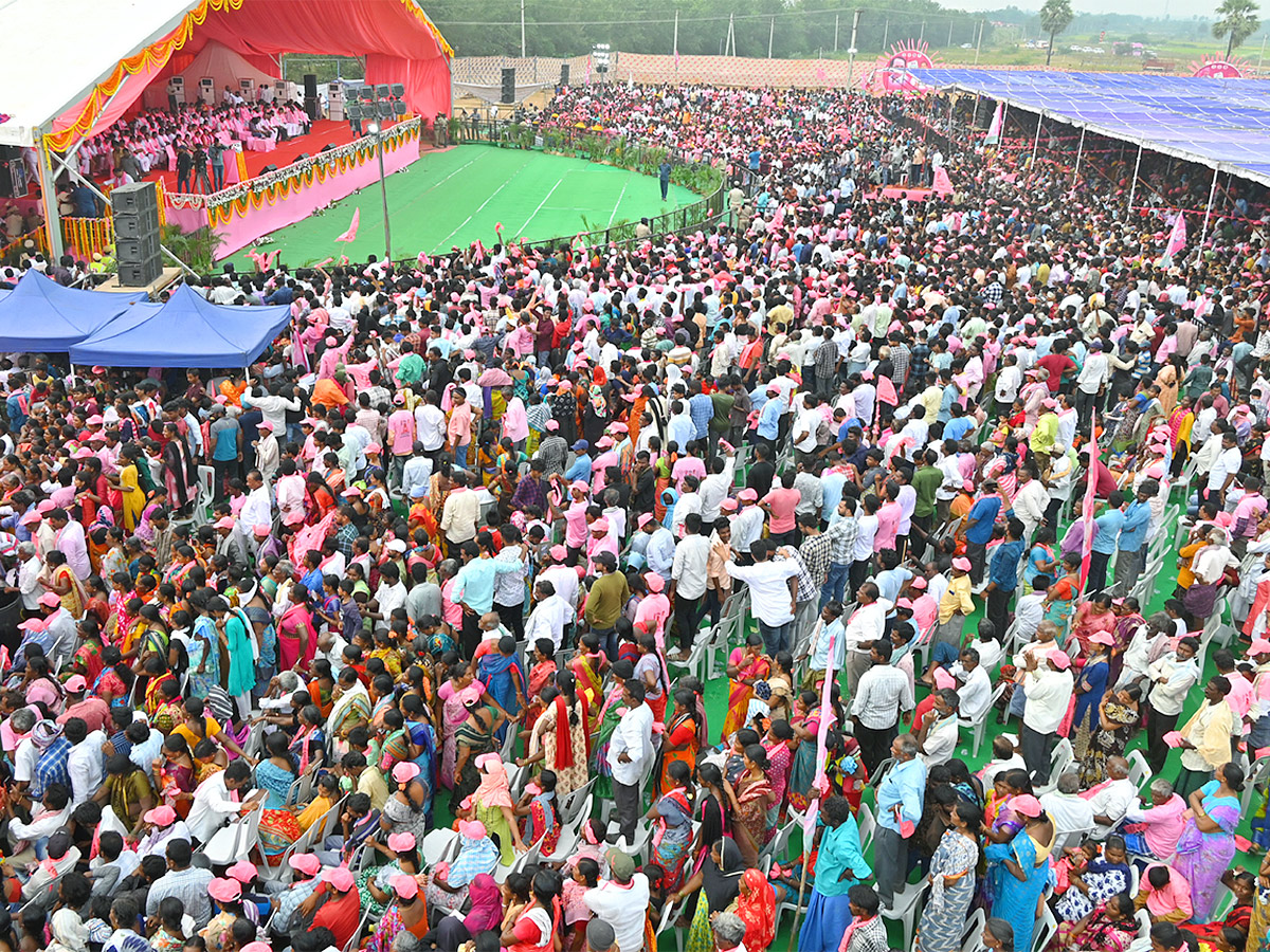 BRS Praja Ashirvada Sabha at Nalgonda - Sakshi14