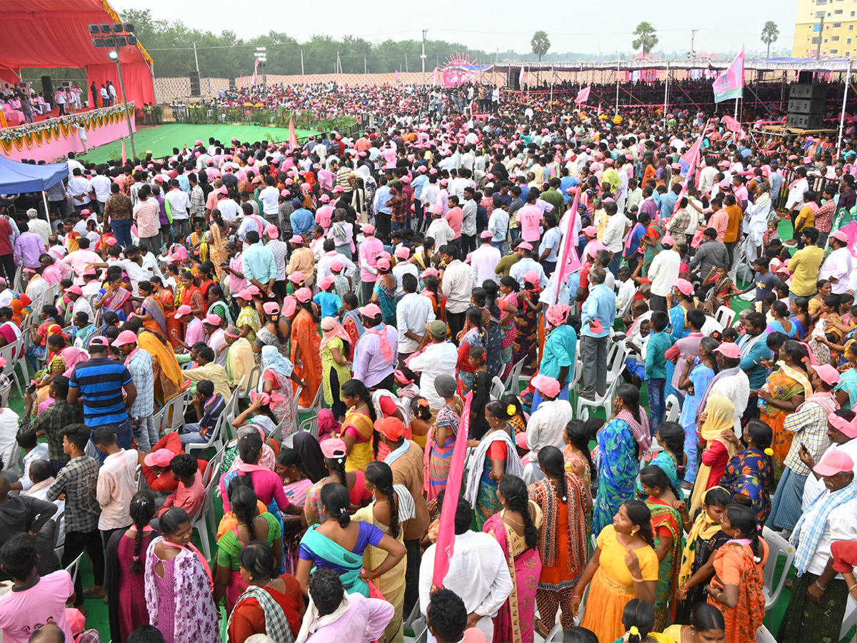 BRS Praja Ashirvada Sabha at Nalgonda - Sakshi16