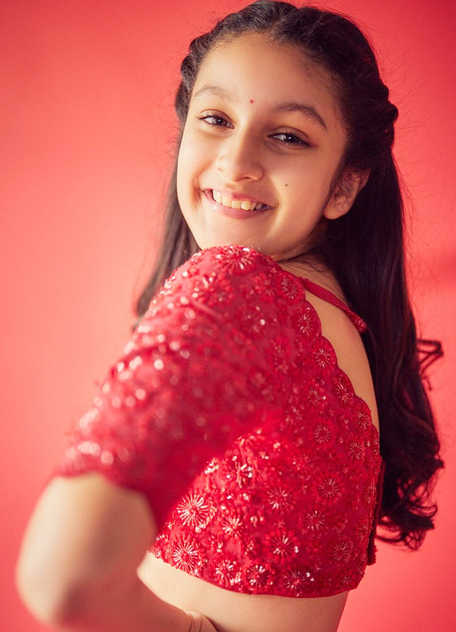 Sitara Ghattamaneni Cute Photo Gallery - Sakshi15