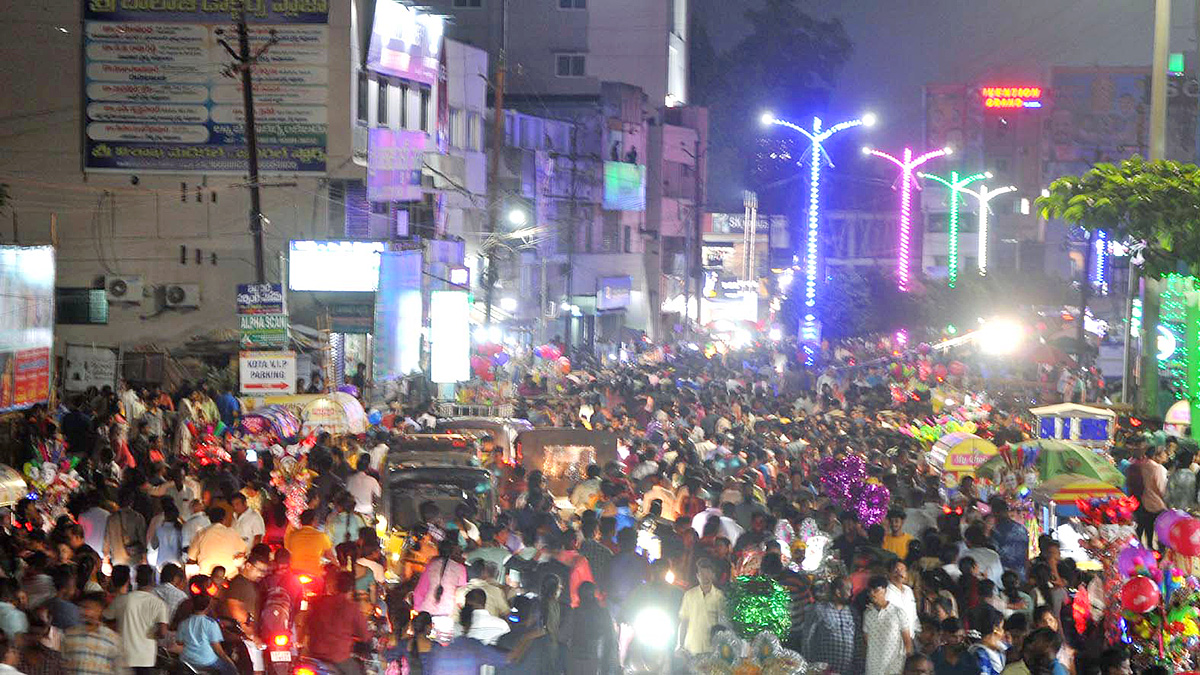 Vizianagaram Pydithalli Ammavaru Sirimanu Utsavam Photos 2023 - Sakshi17