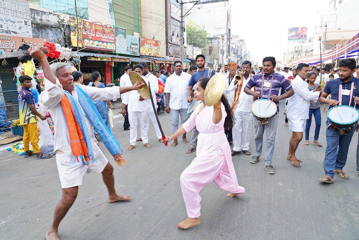 Vizianagaram Pydithalli Ammavaru Sirimanu Utsavam Photos 2023 - Sakshi8