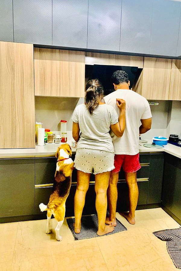 Bigg Boss Hari Teja comments Goes Viral About Her Divorce Photos - Sakshi6
