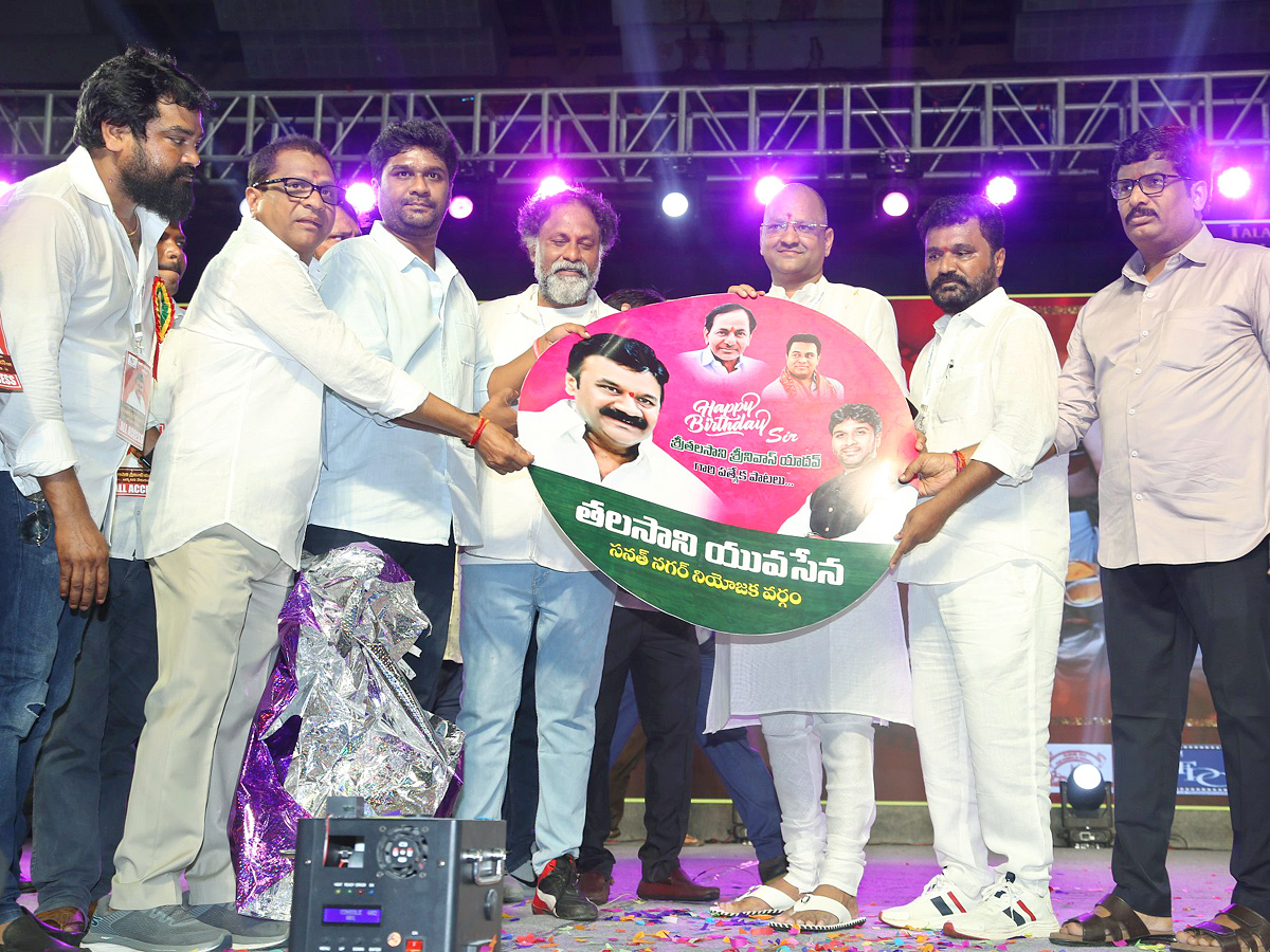 Minister of Cinematography Sri Talasani Srinivas Yadav Birthday Celebrations Photos - Sakshi20