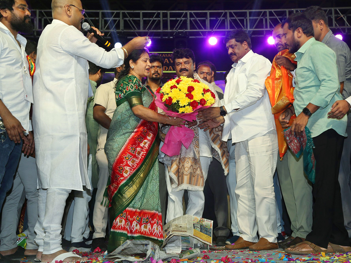 Minister of Cinematography Sri Talasani Srinivas Yadav Birthday Celebrations Photos - Sakshi5