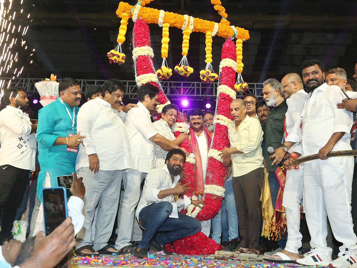 Minister of Cinematography Sri Talasani Srinivas Yadav Birthday Celebrations Photos - Sakshi7