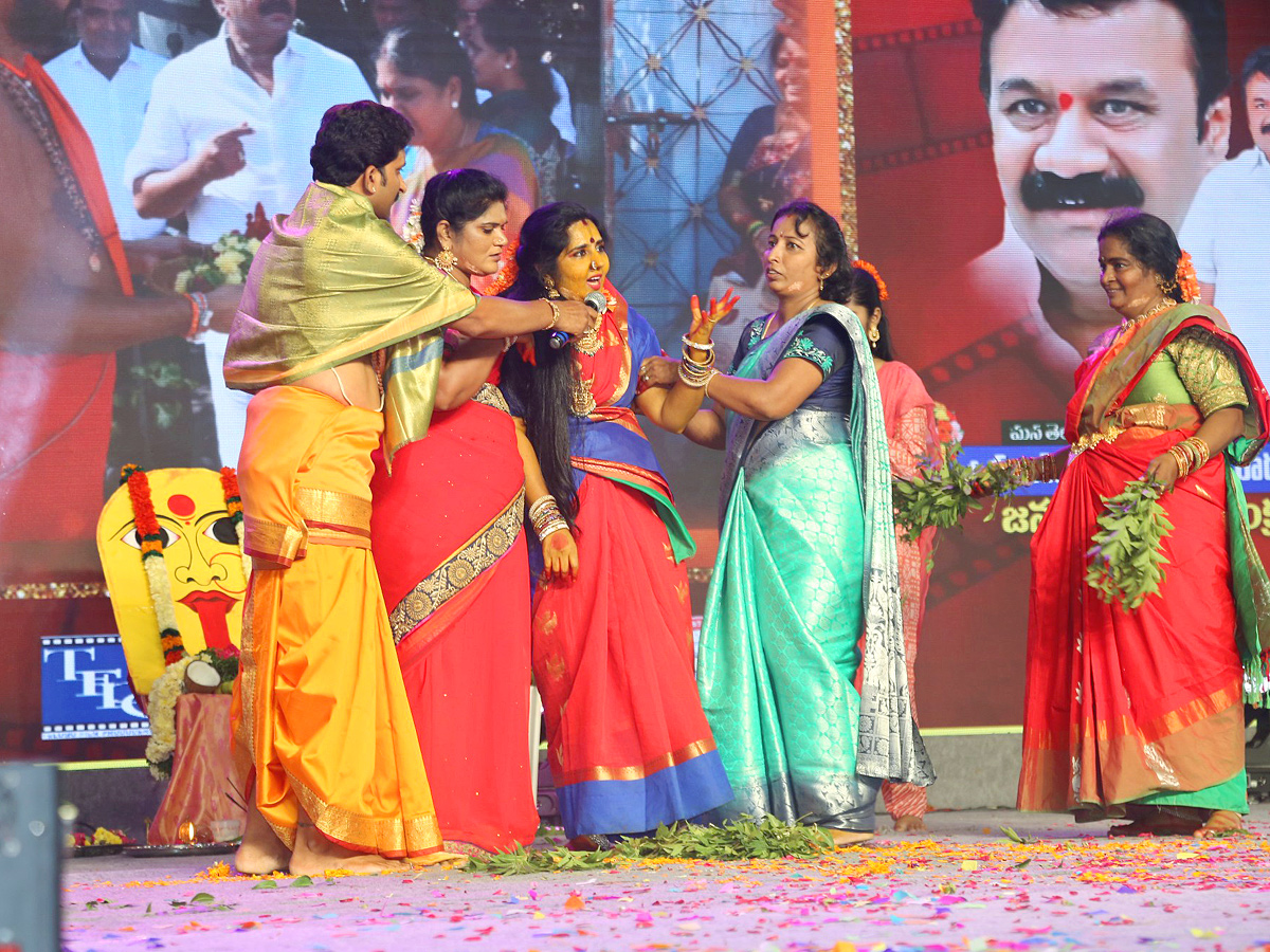 Minister of Cinematography Sri Talasani Srinivas Yadav Birthday Celebrations Photos - Sakshi10