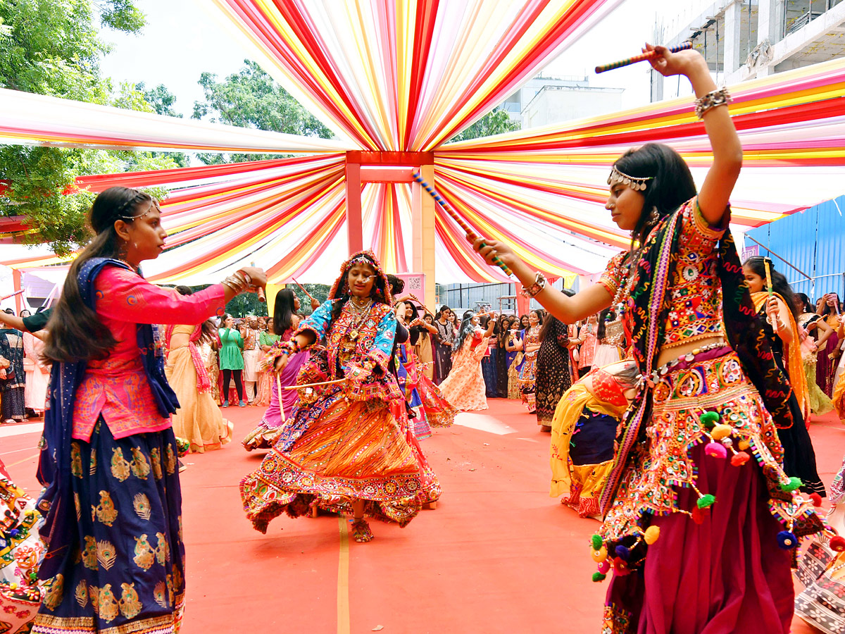 Mini Navaratri Celebrations in Villa Marie College Photos - Sakshi19