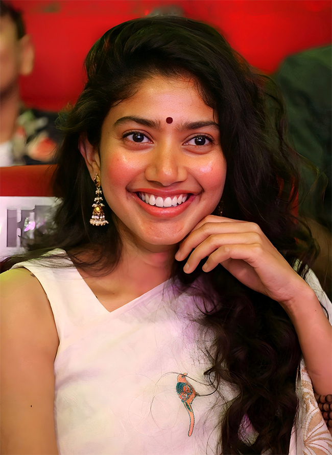 actress sai pallavi hd images - Sakshi2