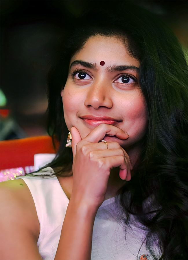 actress sai pallavi hd images - Sakshi3