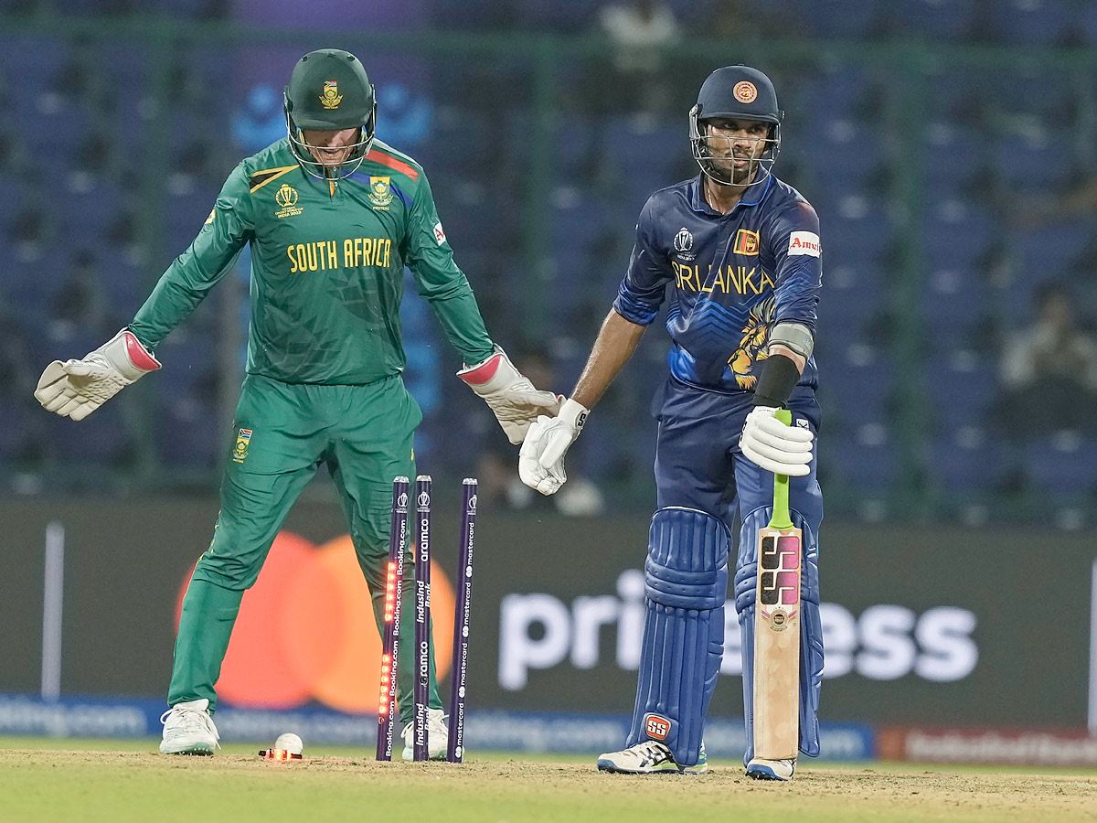 South Africa won by 102 Runs Against srilanka PHotos - Sakshi8