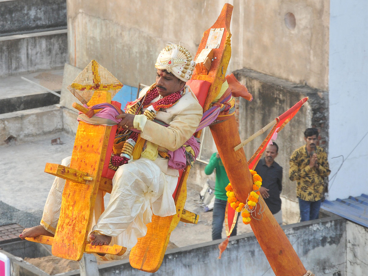 Vizianagaram Pydithalli Ammavari Sirimanotsavam 2023 Photos - Sakshi22