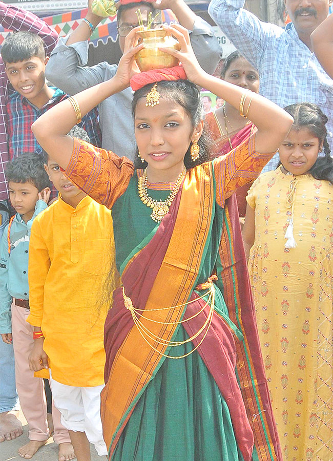 Vizianagaram Pydithalli Ammavari Sirimanotsavam 2023 Photos - Sakshi28