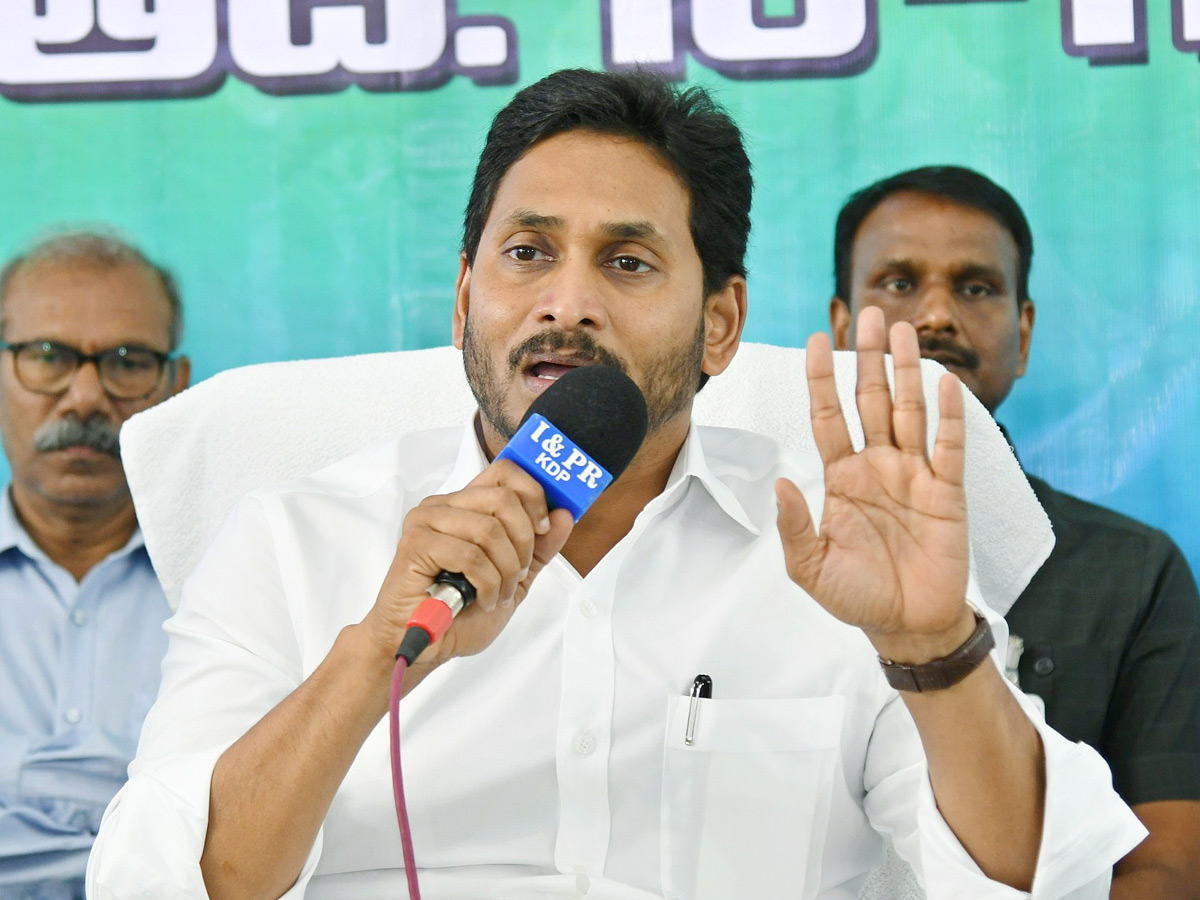 CM YS Jagan Inaugurated Police Station At Idupulapaya: Photos - Sakshi10