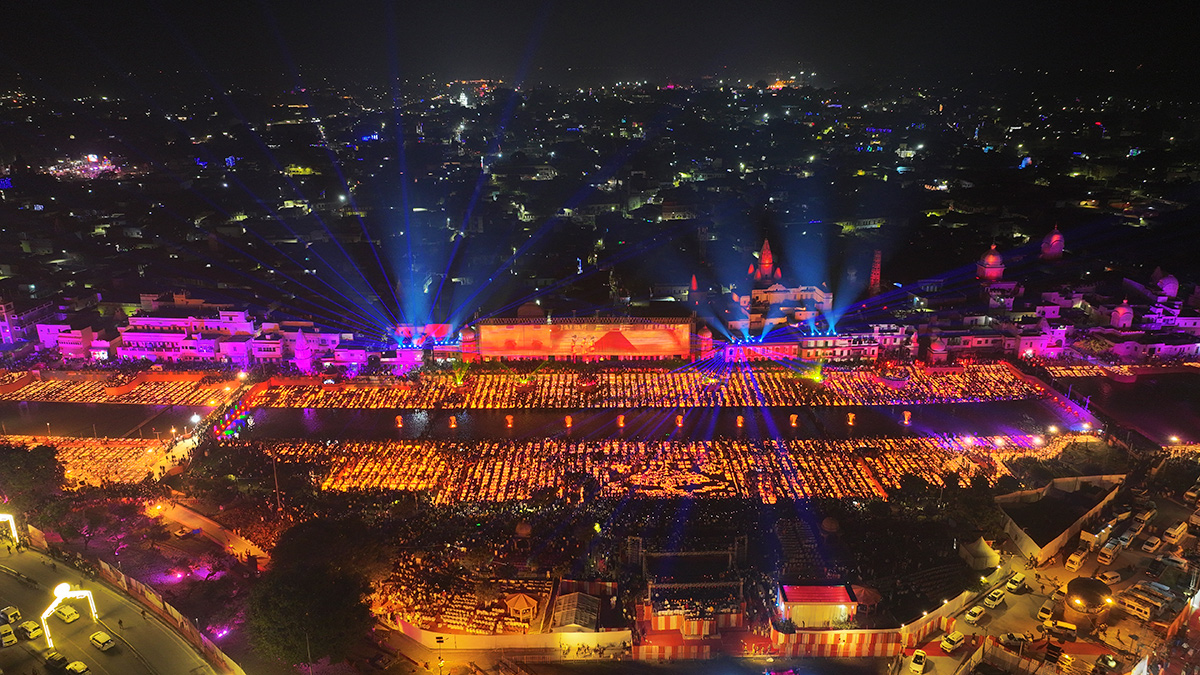 Hindu festival of Diwali in Ayodhya - Sakshi9