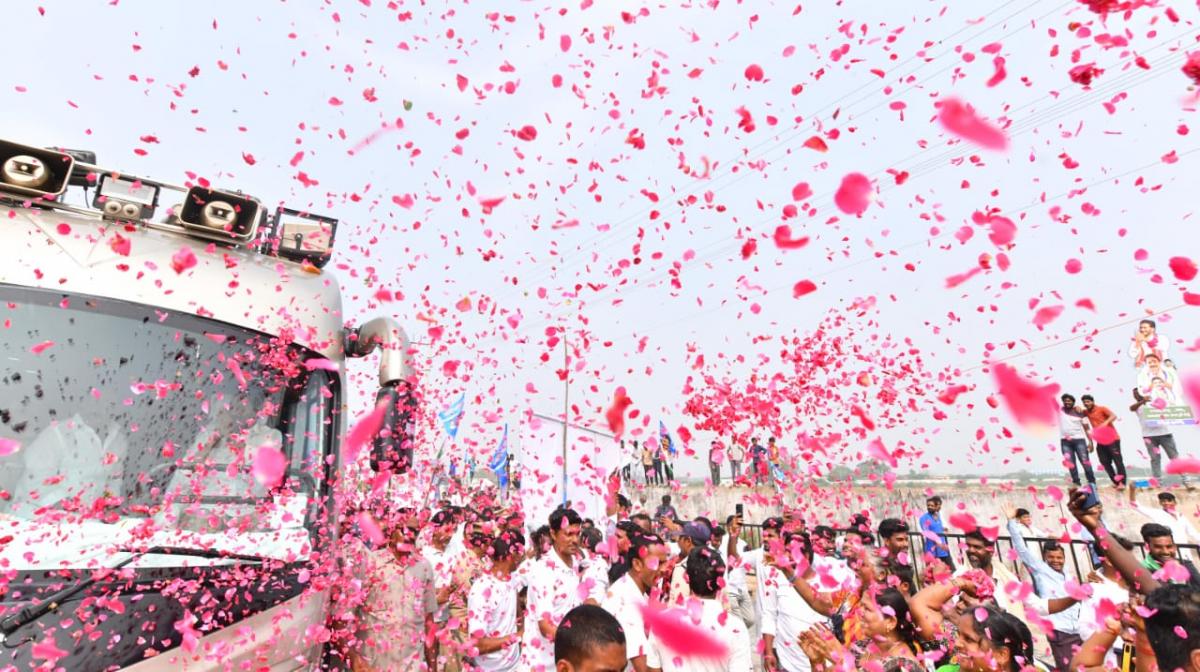 CM Jagan At Macherla Public Meeting Photos - Sakshi27