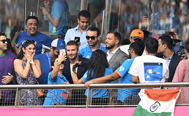 CWC 2023: Virat Kohli Record Century Celebrity Buzz at Wankhede Photos - Sakshi6