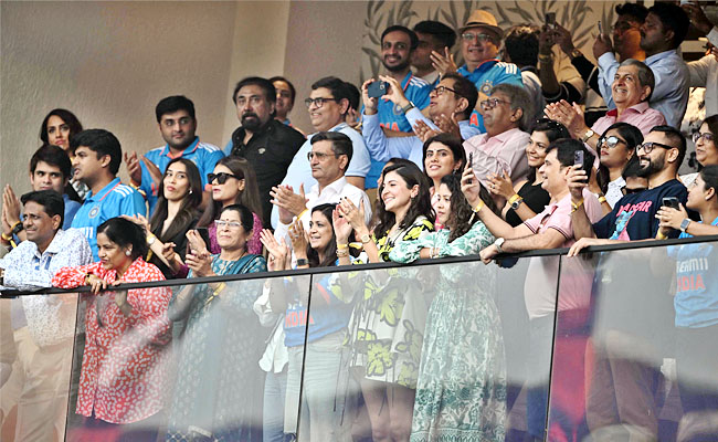 CWC 2023: Virat Kohli Record Century Celebrity Buzz at Wankhede Photos - Sakshi8