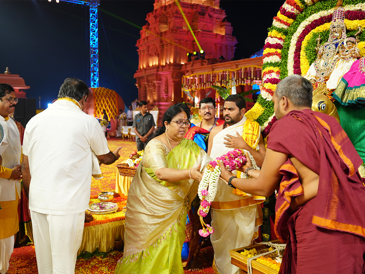 koti deepotsavam 2023 in ntr stadium hyderabad - Sakshi10