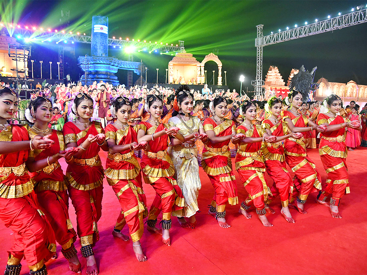 koti deepotsavam 2023 in ntr stadium hyderabad - Sakshi17