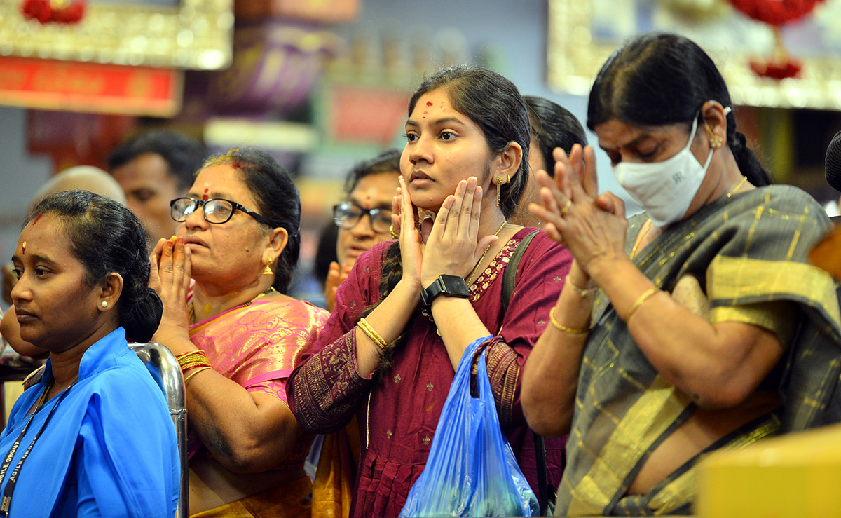 Gajula Mahotsava For Durgamma In Indrakiladri - Sakshi3