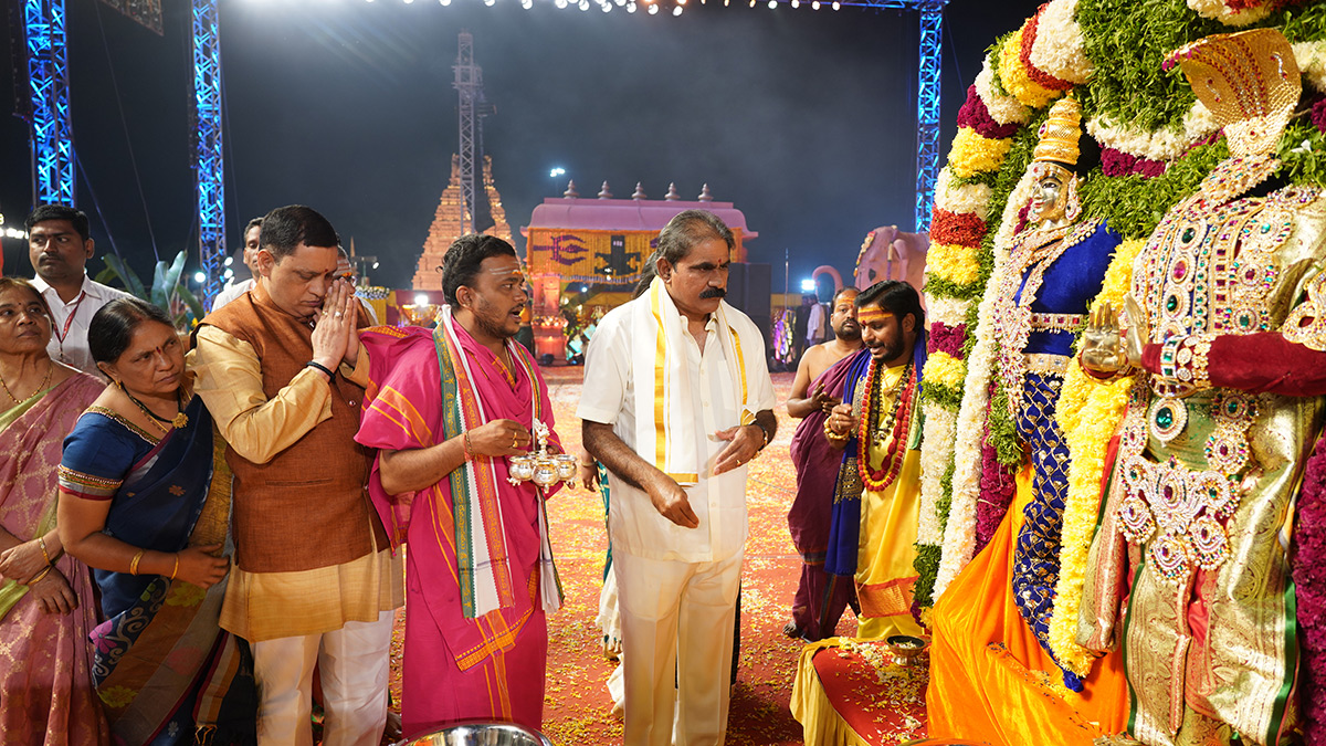 Koti Deepotsavam 2023 in Hyderabad - Sakshi14