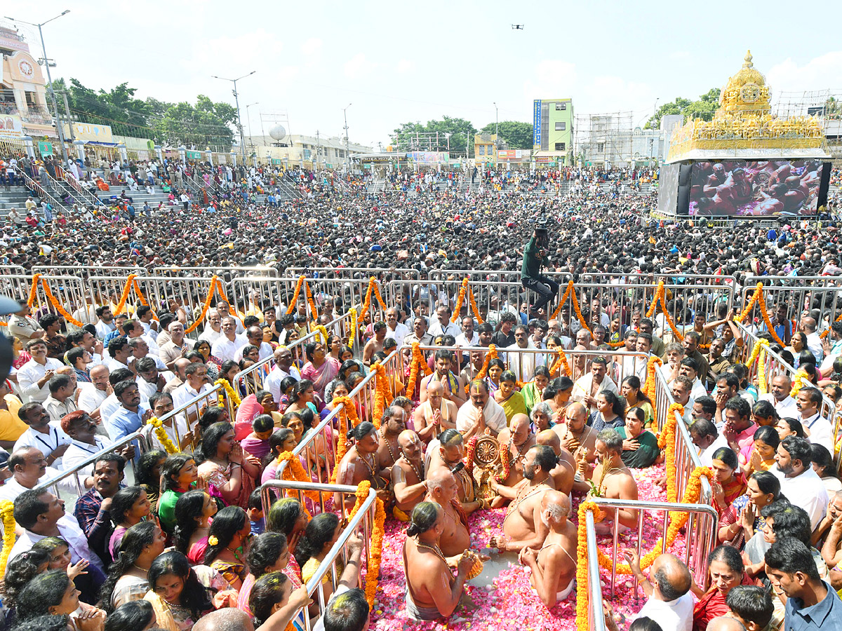 Tiruchanoor Sri Padmavathi Ammavari Karthika Brahmotsavam 2023 Photos - Sakshi1