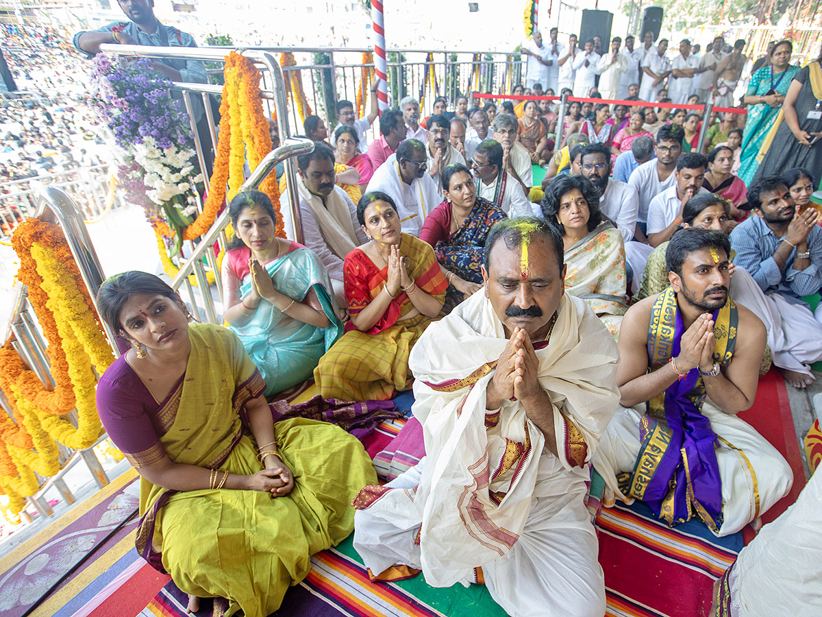 Tiruchanoor Sri Padmavathi Ammavari Karthika Brahmotsavam 2023 Photos - Sakshi9