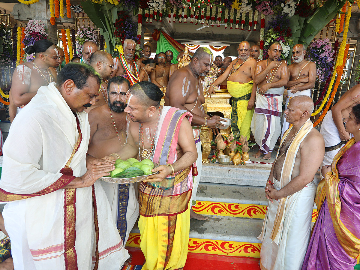 Tiruchanoor Sri Padmavathi Ammavari Karthika Brahmotsavam 2023 Photos - Sakshi10