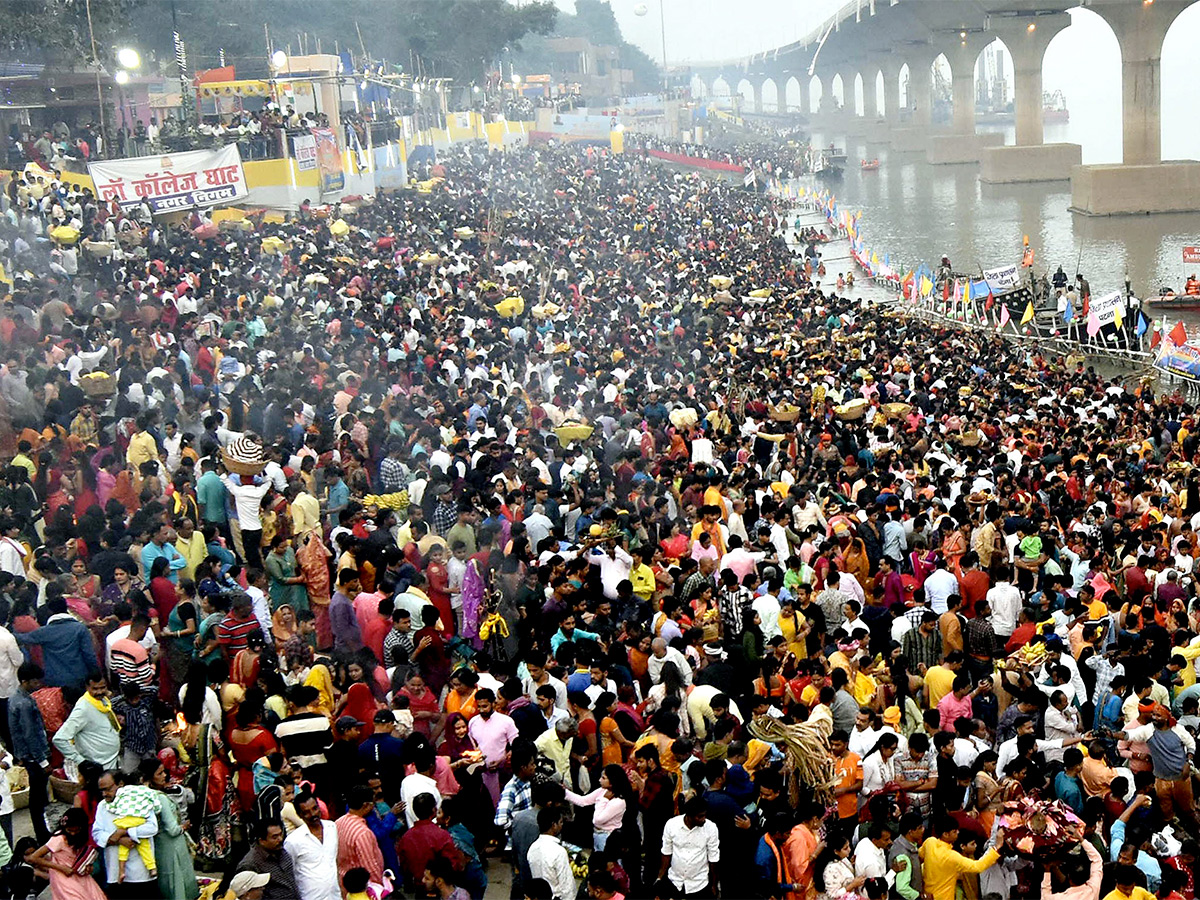 chhath puja celebration 2023 - Sakshi28