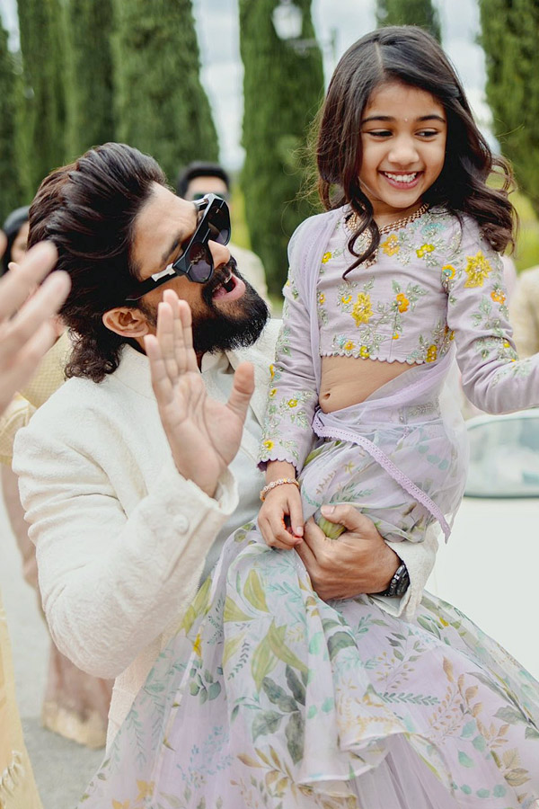 Allu Arjun wishes daughter Arha on birthday with new pics - Sakshi4